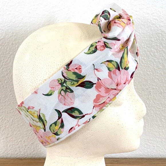 stellasgiftsco Accessories - Floral Fabric Wire Headband